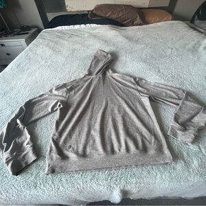 Lululemon Long-Sleeve hoodie
It is a tan beige color size 6